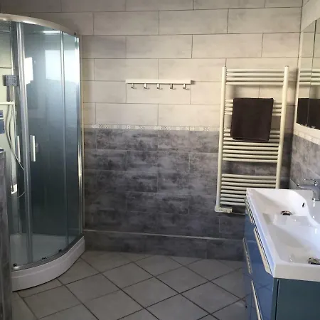 Toscana 250 M De La Агон-Кутенвиль